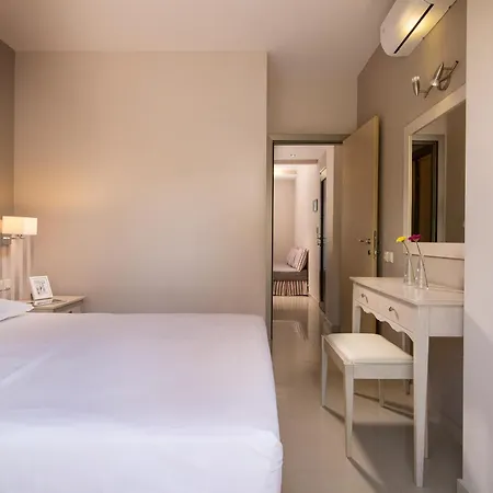 Filippos & Apartment